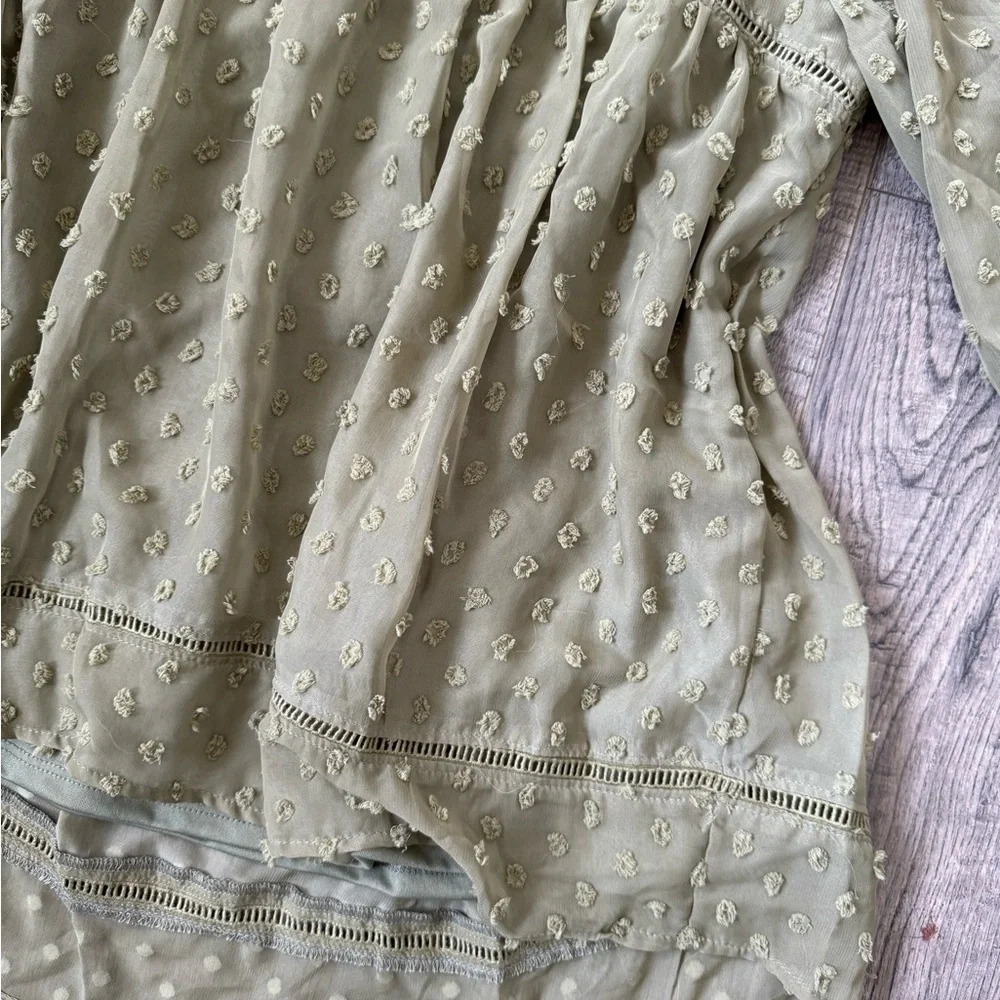 Ave Shops Jessica Swiss Dot Top In Sage - Picture 5 of 6
